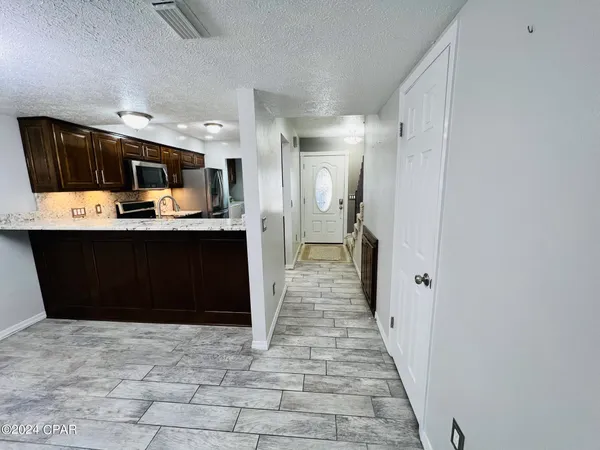 $1,950 | 8623 North Lagoon Drive, Unit B10, Panama City Beach, FL 32408