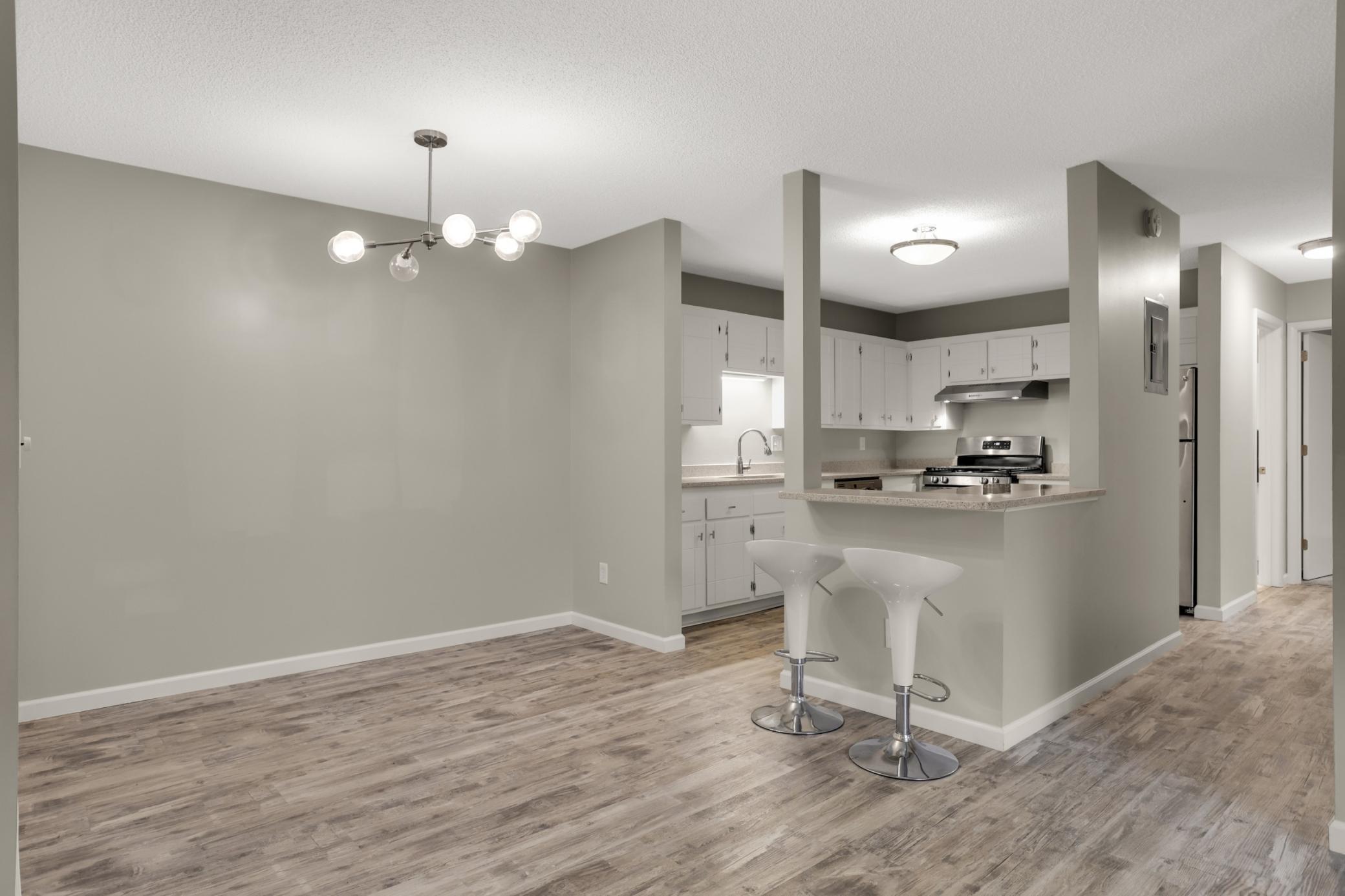 3914 Foss Road, Unit 101 St. Anthony, MN 55421 - Photo 10 of 27 Gallery Image 10