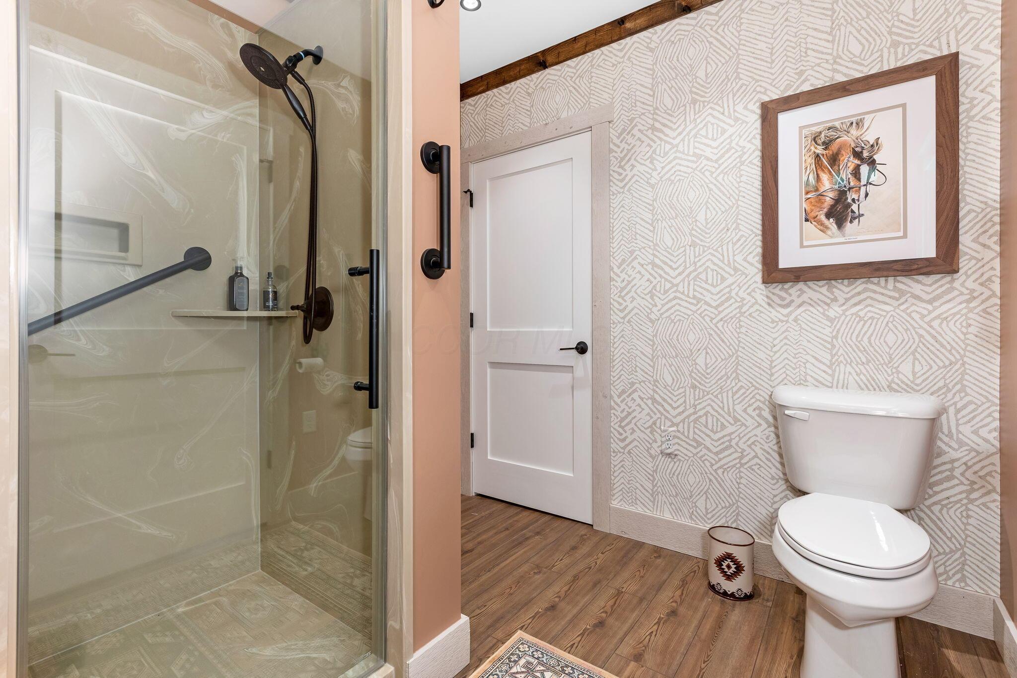26019 Bailey Road Rockbridge, OH 43149 - Photo 29 of 110 Main level bathroom