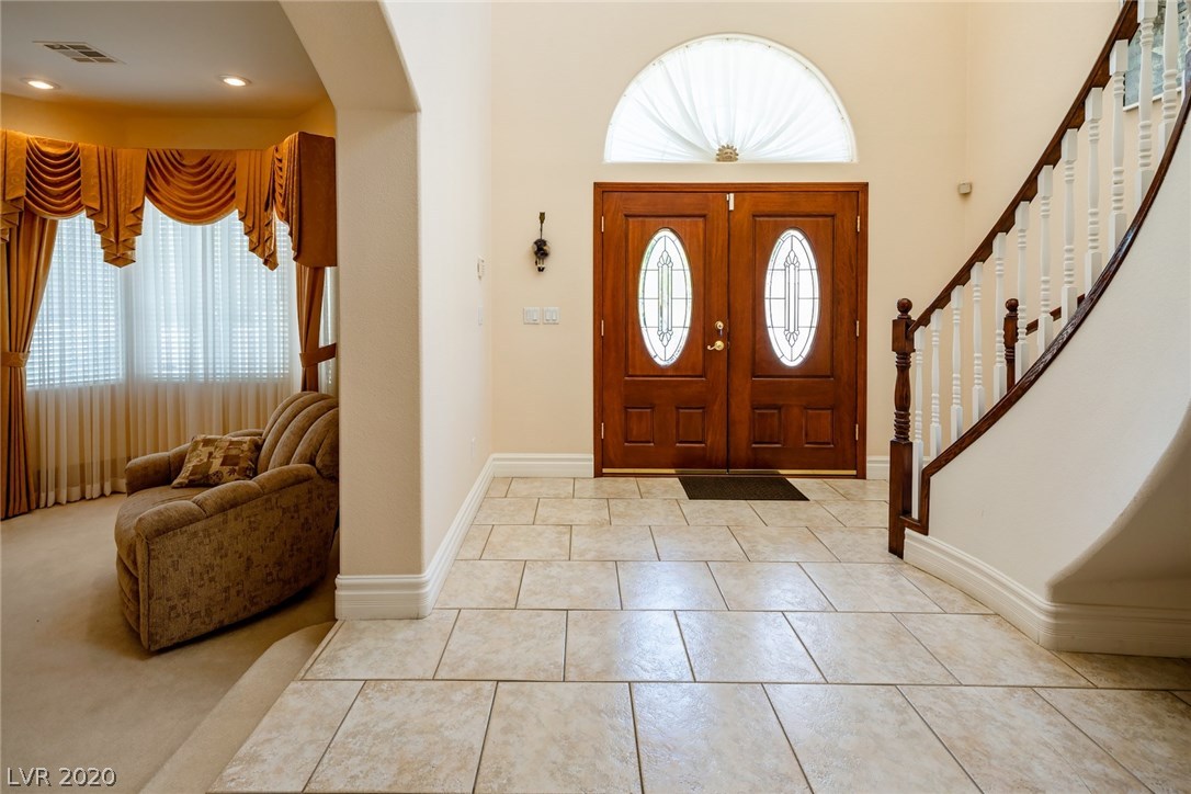 1041 Norellat Road Henderson, NV 89011 - Photo 3 of 35 Gallery Image 3