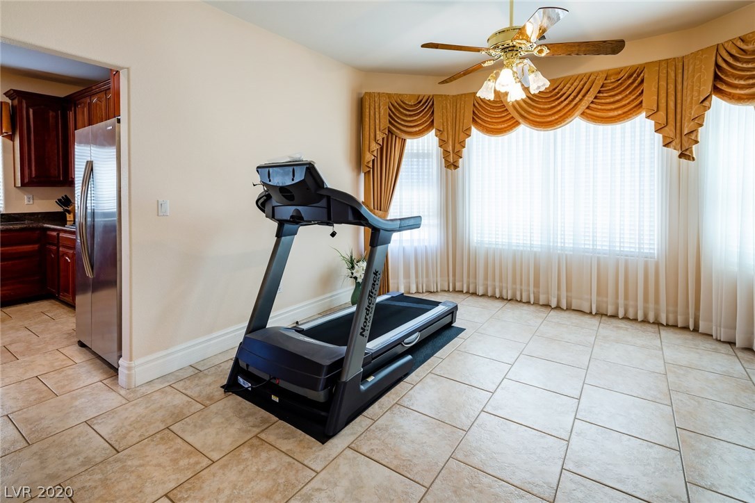1041 Norellat Road Henderson, NV 89011 - Photo 6 of 35 Gallery Image 6