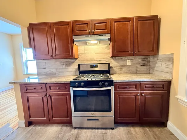 $4,000 | 6 Tennis Road, Unit 1, Boston, MA 02126