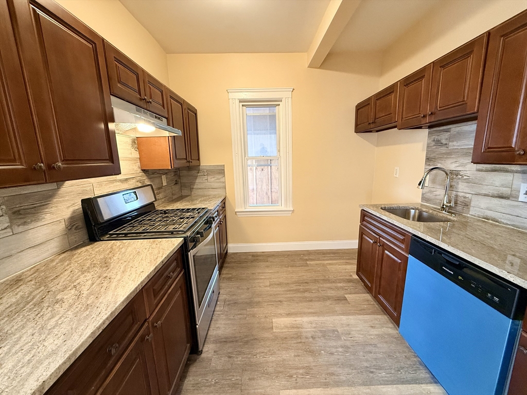 6 Tennis Road, Unit 1 Boston, MA 02126 - Photo 4 of 23