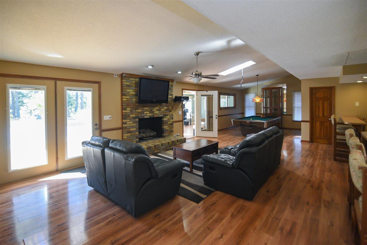 4308 Forestville Road Raleigh, NC 27616 - Photo 9 of 26 Den/Family/Great Room