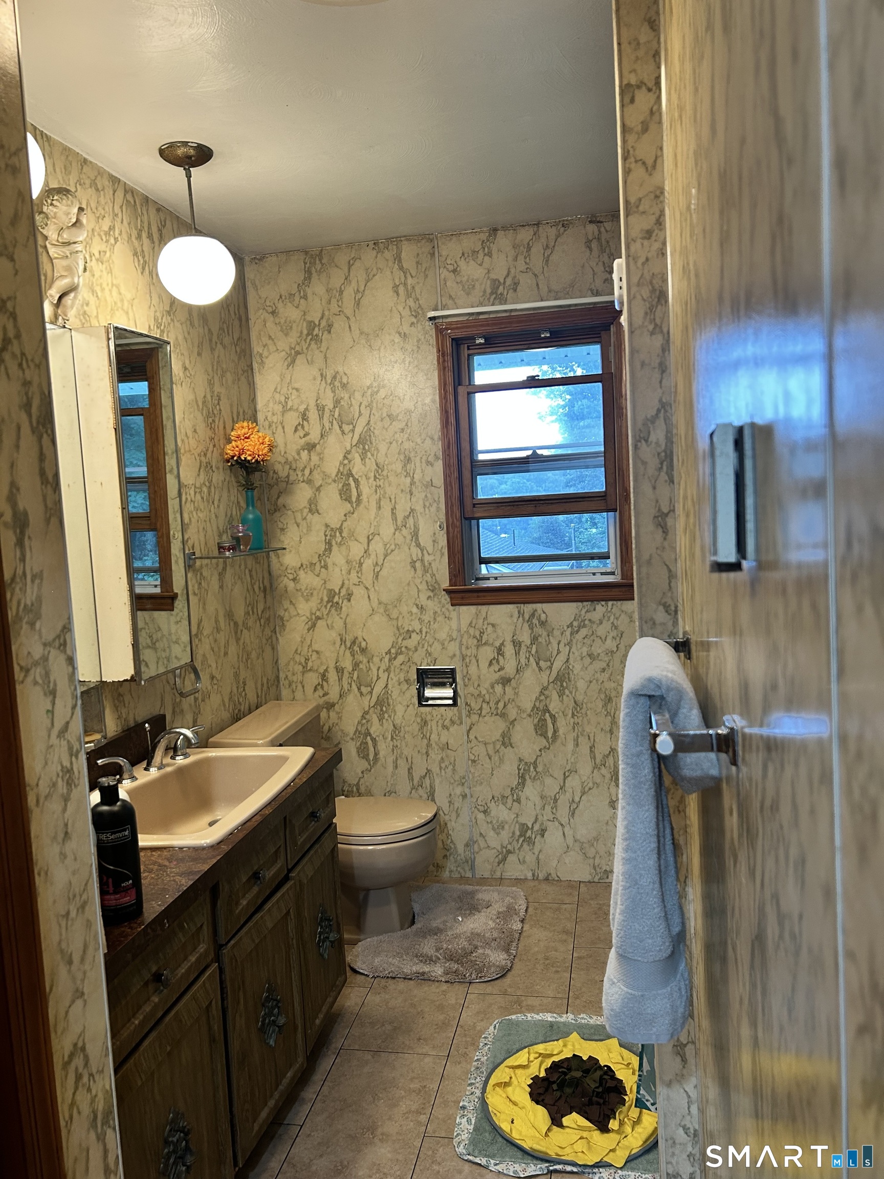 85 Mason Avenue Waterbury, CT 06708 - Photo 8 of 12 Gallery Image 8