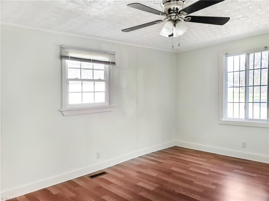 133 Ferry Street Ronda, NC 28670 - Photo 7 of 16 Gallery Image 7