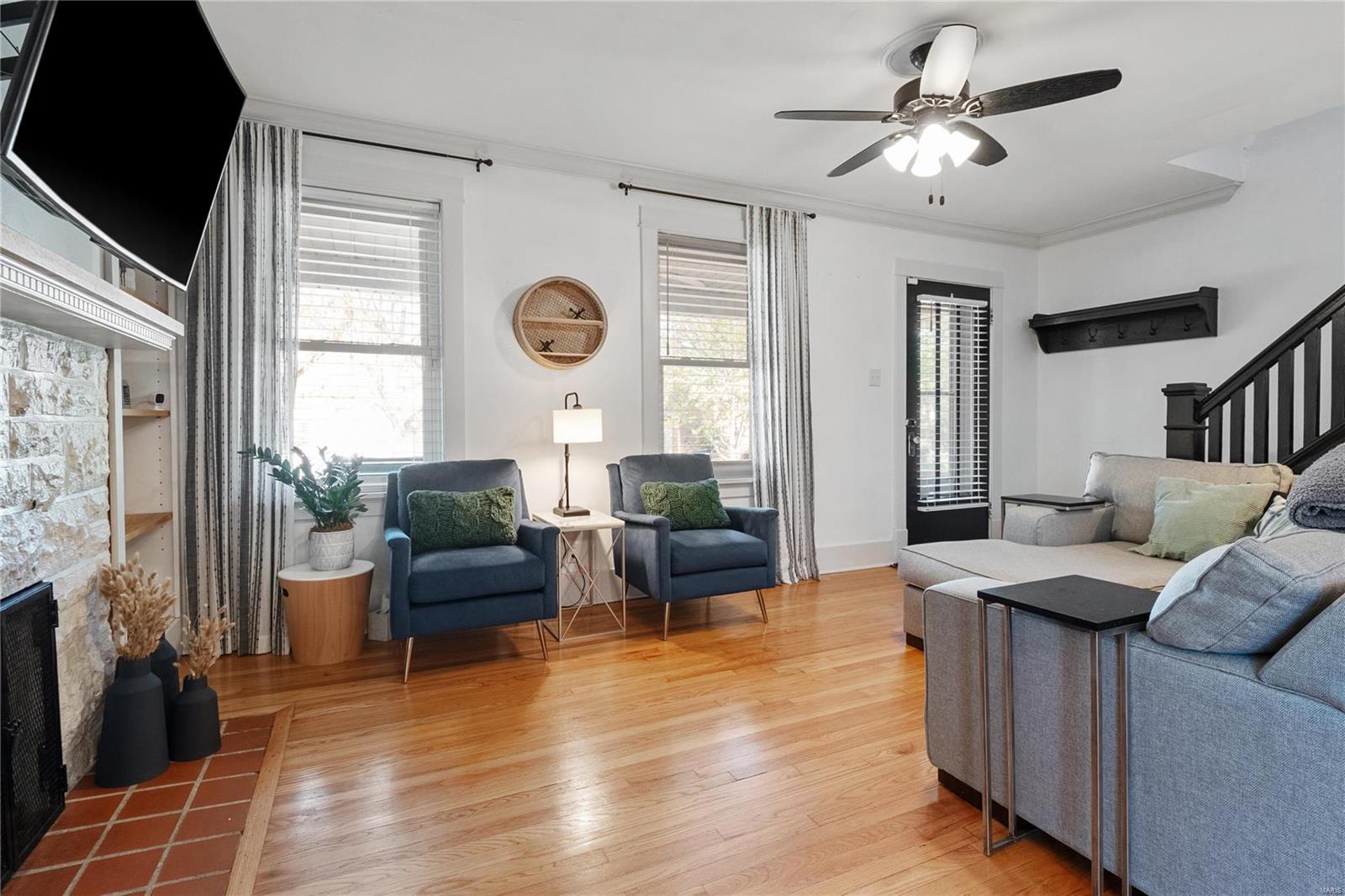 1238 Arch Terrace St. Louis, MO 63117 - Photo 5 of 30