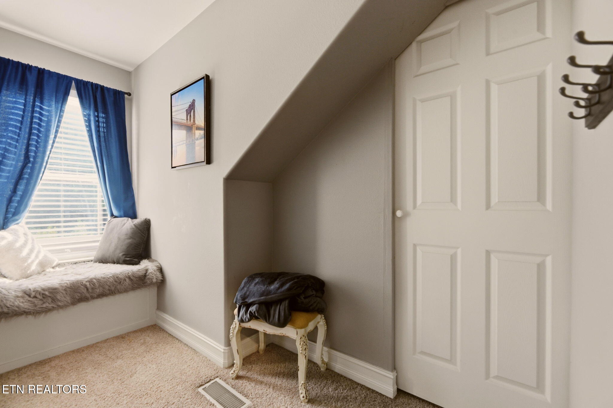 254 Orchard View Road Oliver Springs, TN 37840 - Photo 25 of 48 25-web-or-mls-DSC_4964