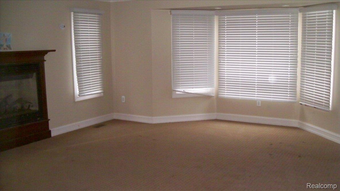 60737 Pennington Way Rochester, MI 48306 - Photo 8 of 8 100_0798
