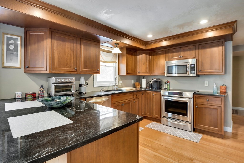 5 Necco Road Mansfield, MA 02048 - Photo 9 of 37 Gallery Image 9