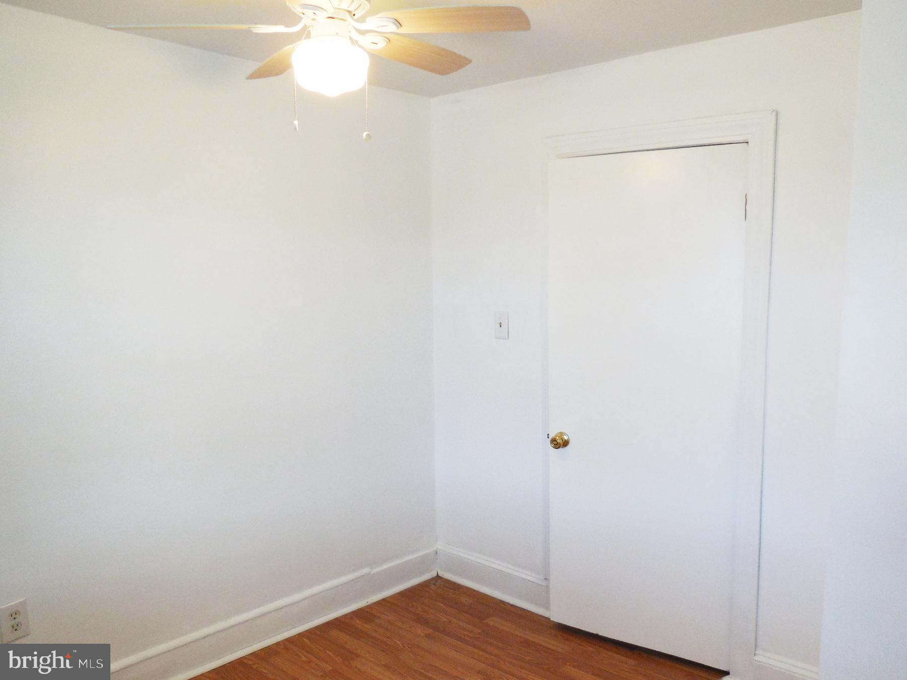 1039 Penn Line Road Paulsboro, NJ 08066 - Photo 17 of 27 Gallery Image 17