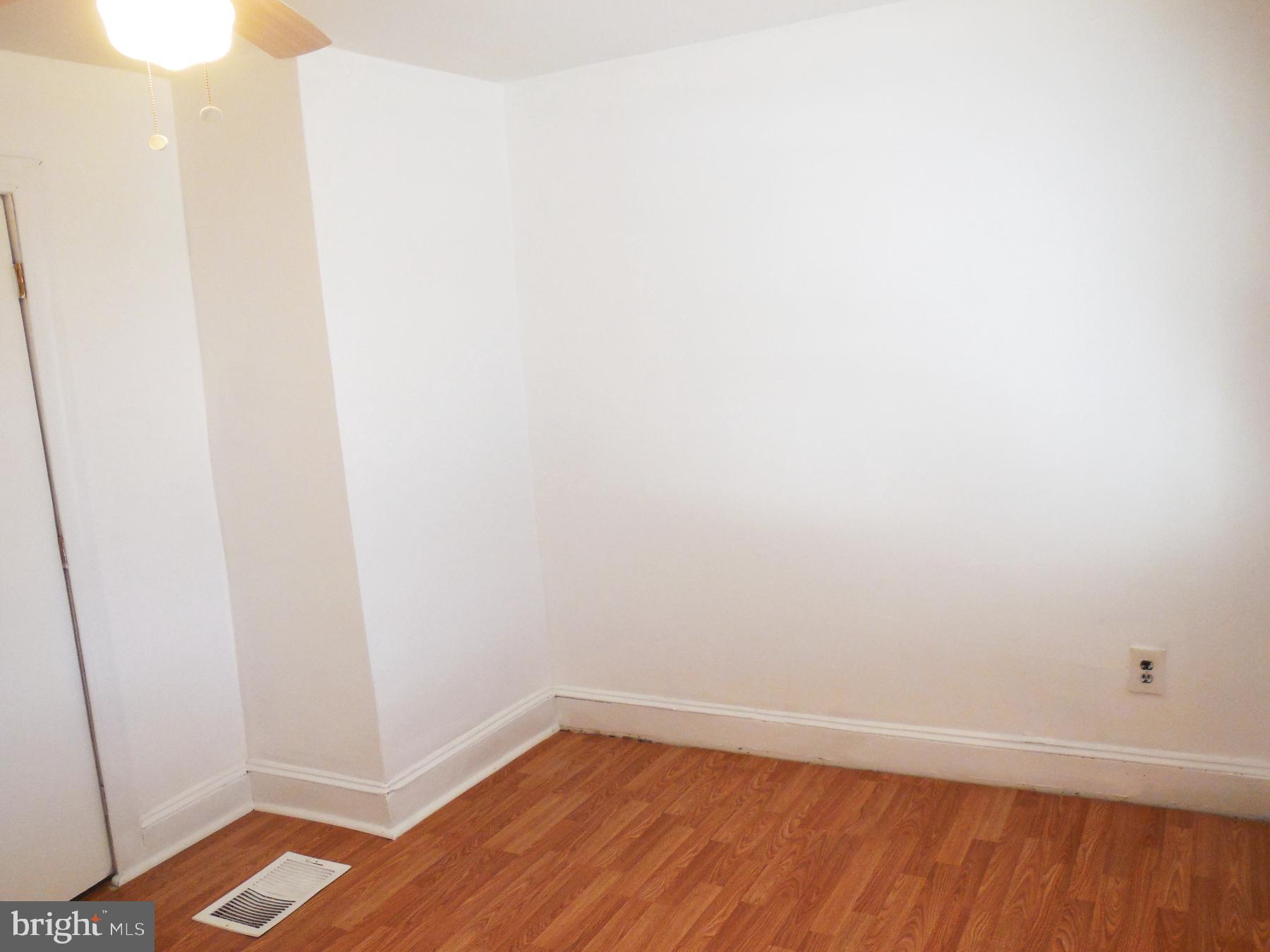 1039 Penn Line Road Paulsboro, NJ 08066 - Photo 18 of 27 Gallery Image 18
