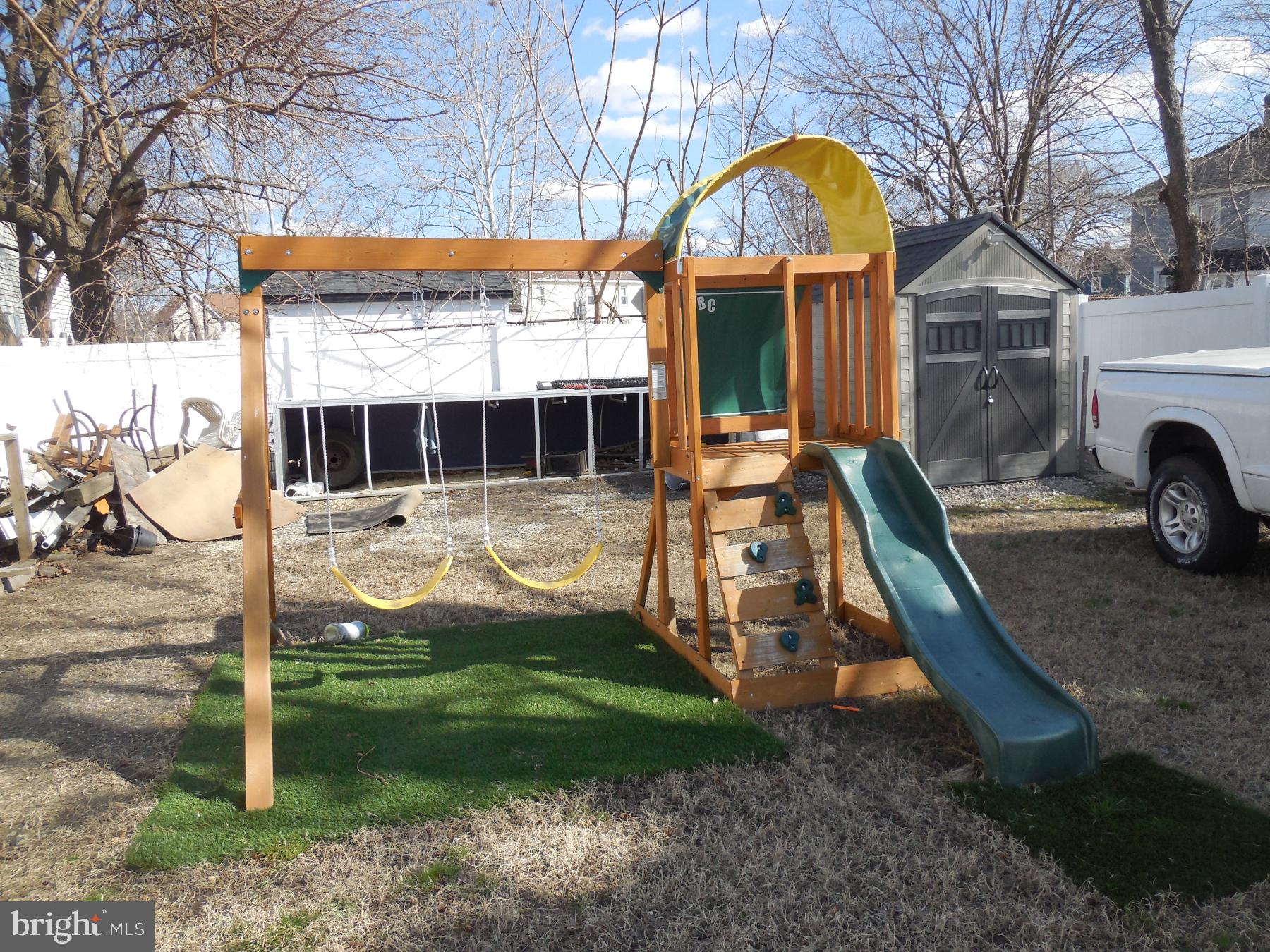 1039 Penn Line Road Paulsboro, NJ 08066 - Photo 6 of 27 Gallery Image 6