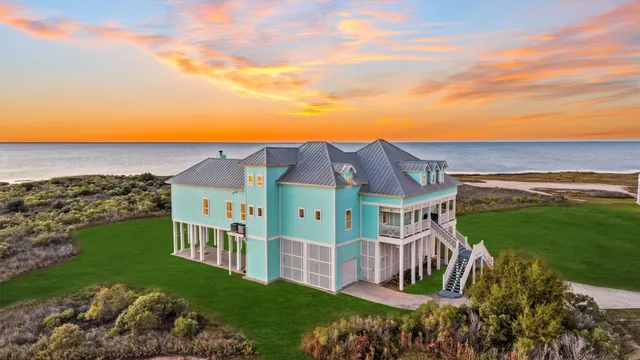 $1,225,000 | 26119 Bay Breeze Drive, Galveston, TX 77554