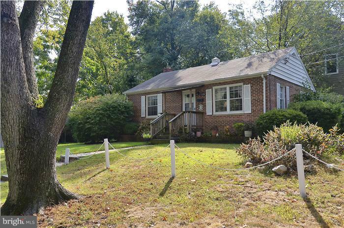 1526 Hanby Street Silver Spring, MD 20902 - Photo 11 of 19 Exterior (Front)