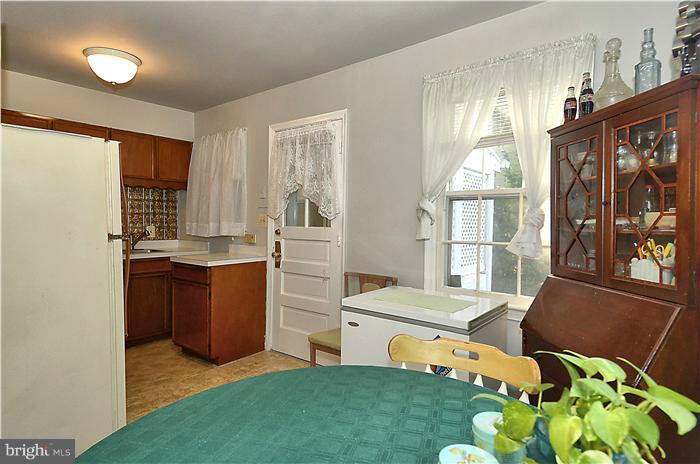 1526 Hanby Street Silver Spring, MD 20902 - Photo 12 of 19 Kitchen