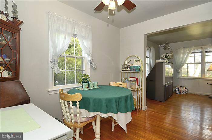 1526 Hanby Street Silver Spring, MD 20902 - Photo 15 of 19 Dining Room