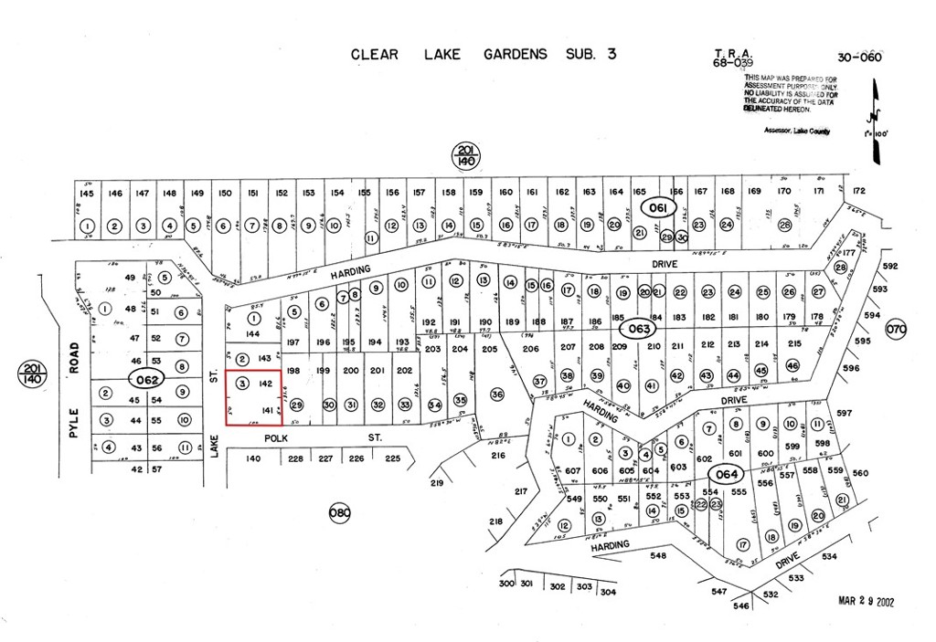 a black and white photo of a painting