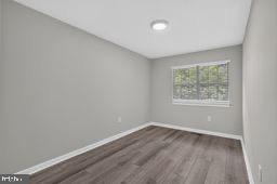 2006 Headlands Circle Reston, VA 20191 - Photo 10 of 15