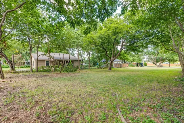 $399,000 | 605 North Kentucky Street, McKinney, TX 75069