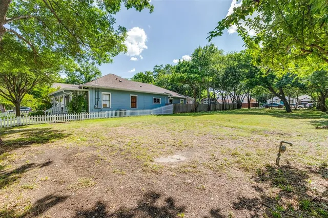 $399,000 | 605 North Kentucky Street, McKinney, TX 75069