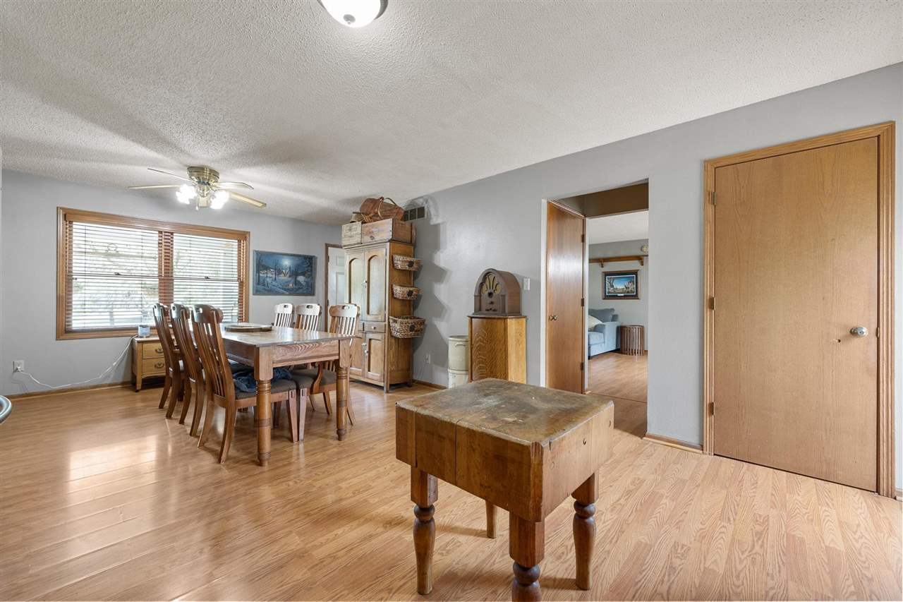 2198 Sugar Bottom Road Northeast Solon, IA 52333 - Photo 10 of 51 Gallery Image 10