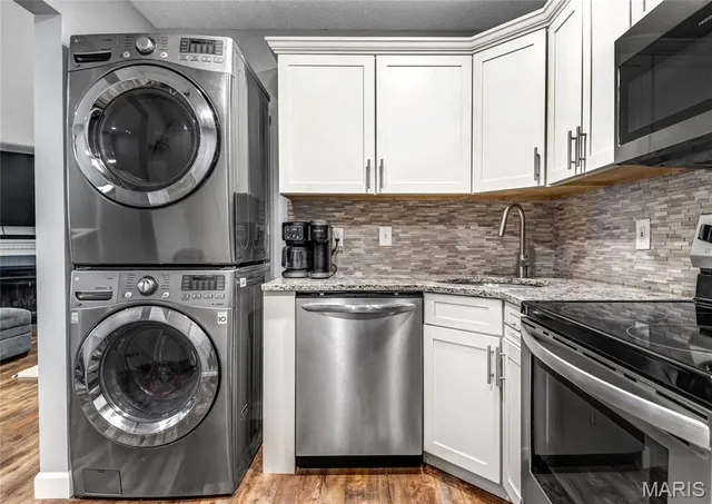 $189,000 | 9155 North Swan Circle, St. Louis, MO 63144