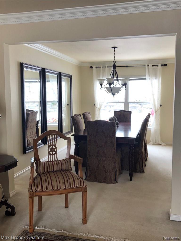 30 Ridge Field Court Oxford, MI 48371 - Photo 10 of 45 Formal Dining room