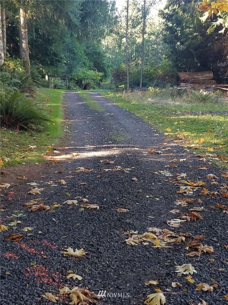 8925 Southeast View Park Road Port Orchard, WA 98367 - Photo 6 of 7 Gallery Image 6