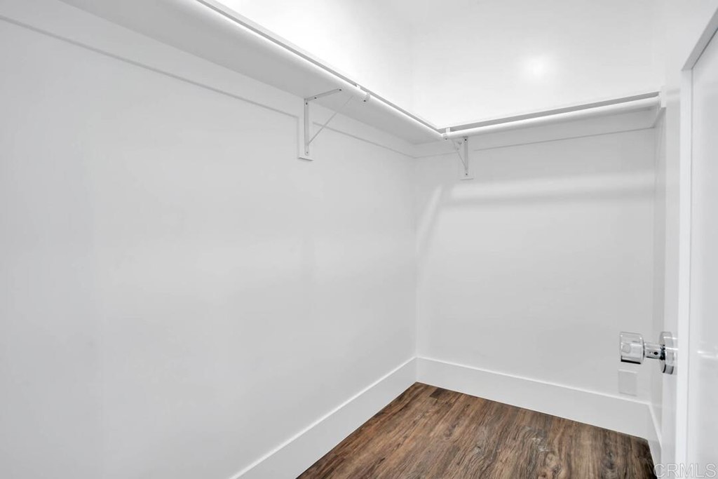 1864 Sunset Boulevard San Diego, CA 92103 - Photo 28 of 57 a view of a room with wooden floor