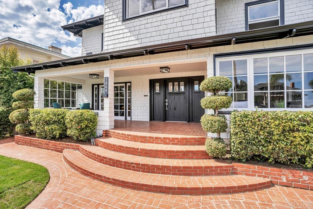 1864 Sunset Boulevard San Diego, CA 92103 - Photo 5 of 57