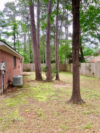 $2,800 | 75 East Village Knoll Circle, Spring, TX 77381