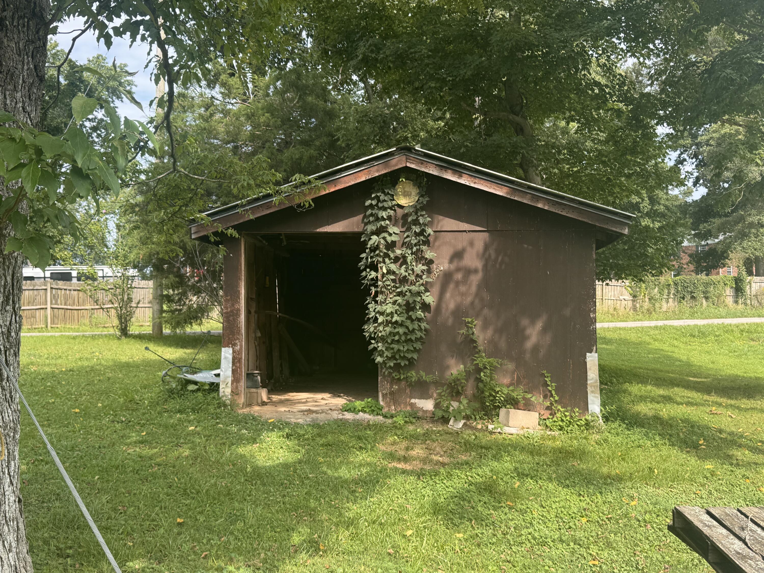 1200 Kings Chapel Road Cadiz, KY 42211 - Photo 11 of 11 IMG_0531
