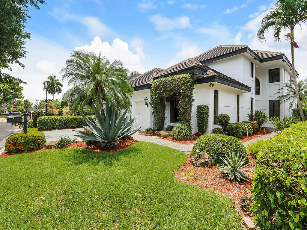 5273 Steeple Chase Boca Raton, FL 33496 - Photo 24 of 28 Front Right