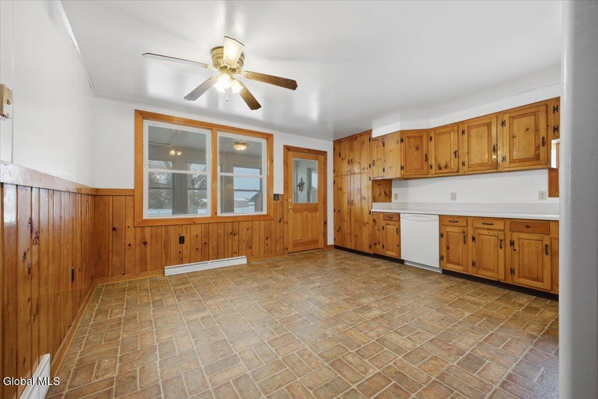 116 Medbury Road Greenfield, NY 12859 - Photo 10 of 35 11-IMG_3344