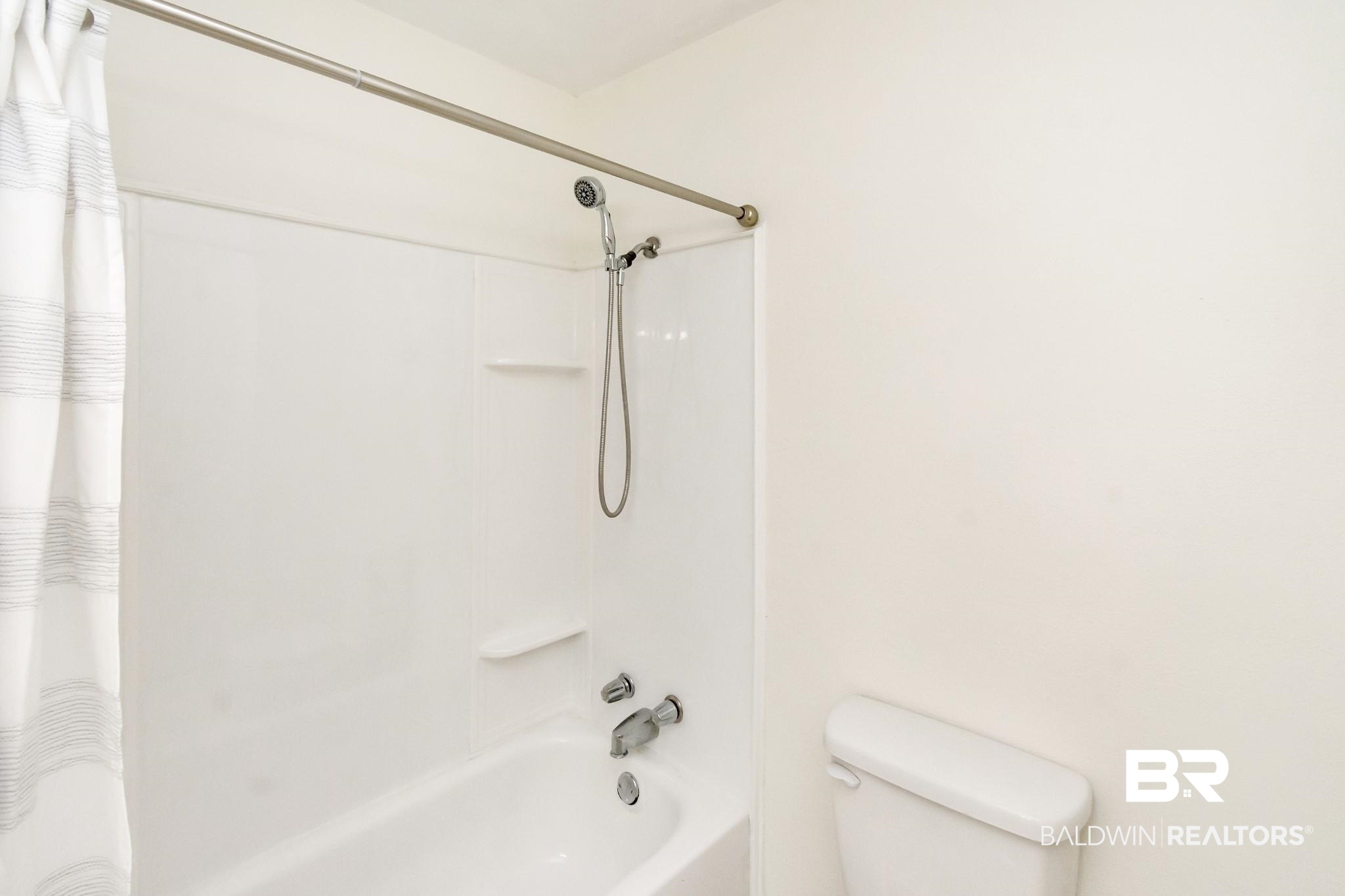 2301 Highpoint Drive East Mobile, AL 36693 - Photo 22 of 37