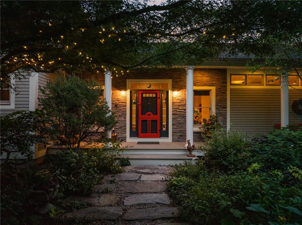 106 Hunting House Road Glocester, RI 02857 - Photo 3 of 50 Gallery Image 3