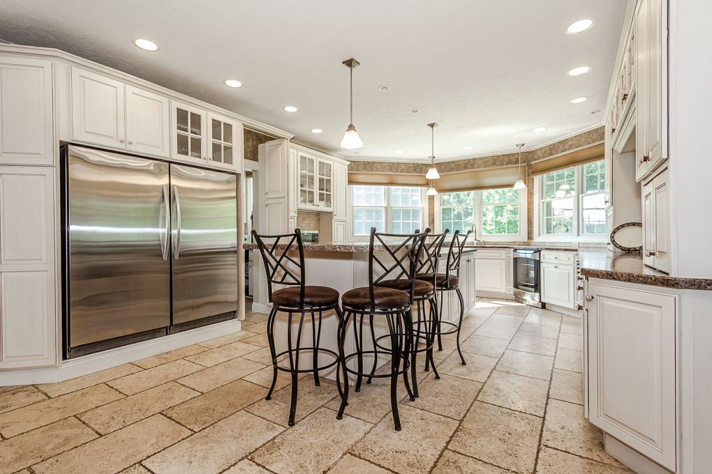 1260 South Sandstone Road Jackson, MI 49201 - Photo 4 of 37 Photo 4