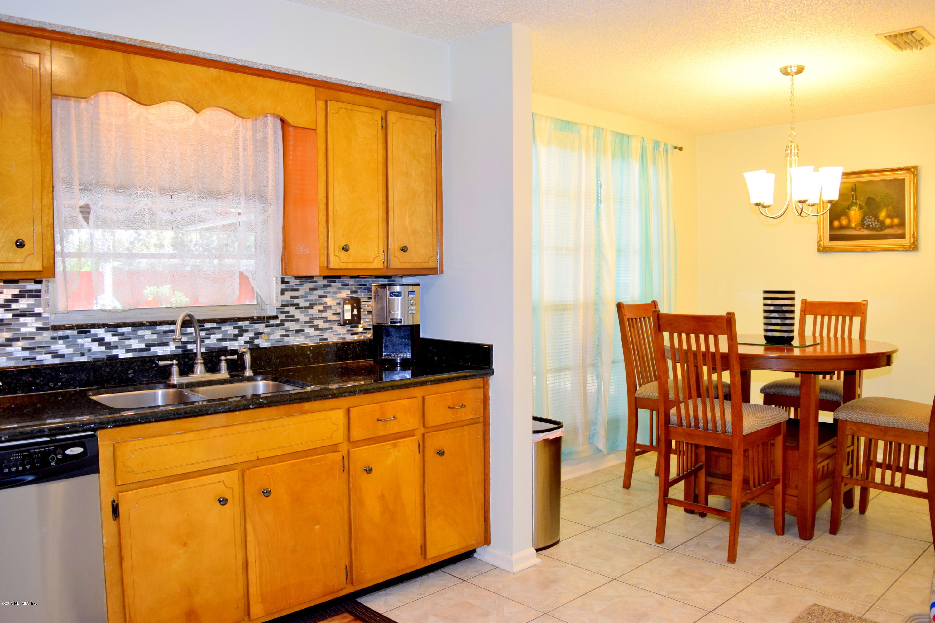 3742 Moonflower Road Jacksonville, FL 32210 - Photo 17 of 49 Upgraded Kitchen