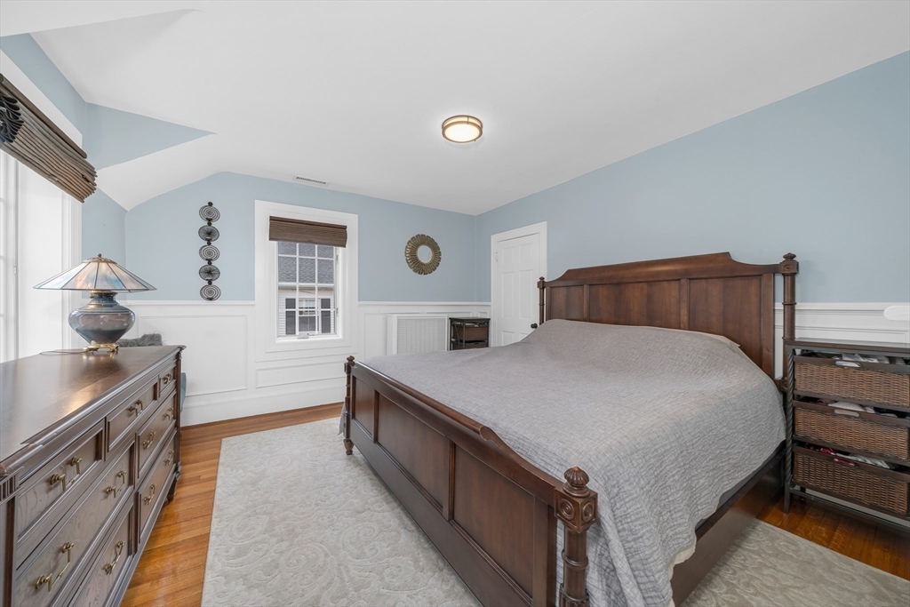8 Chestnut Street Andover, MA 01810 - Photo 26 of 42