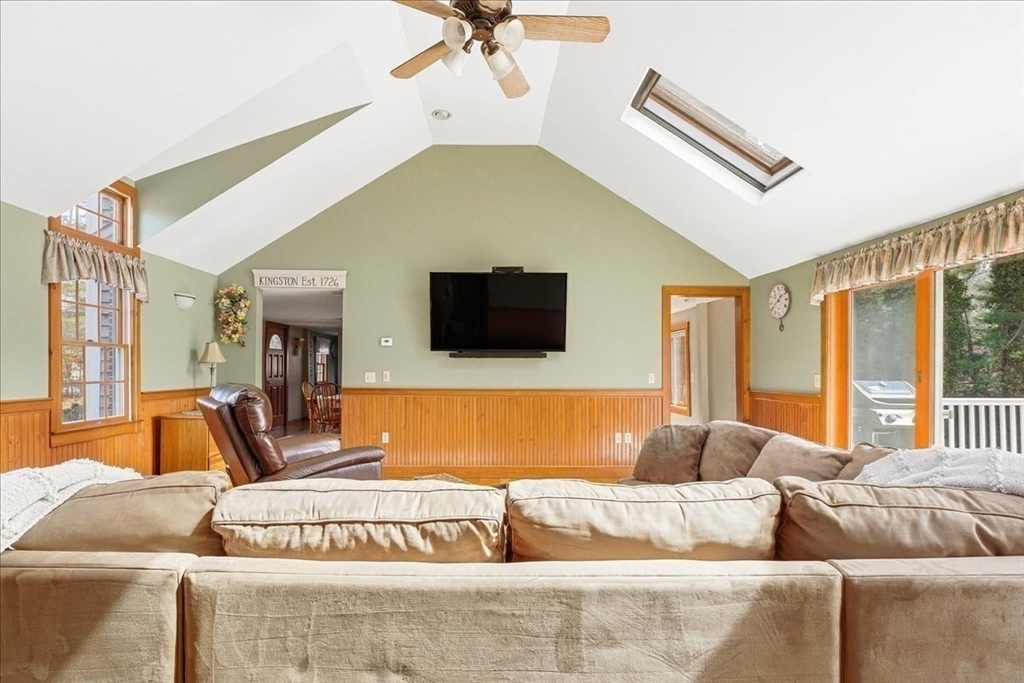 64 Wapping Road Kingston, MA 02364 - Photo 11 of 42