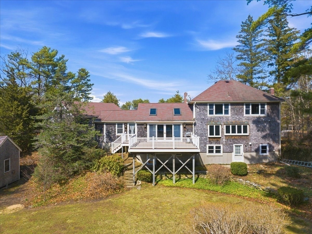 64 Wapping Road Kingston, MA 02364 - Photo 4 of 42