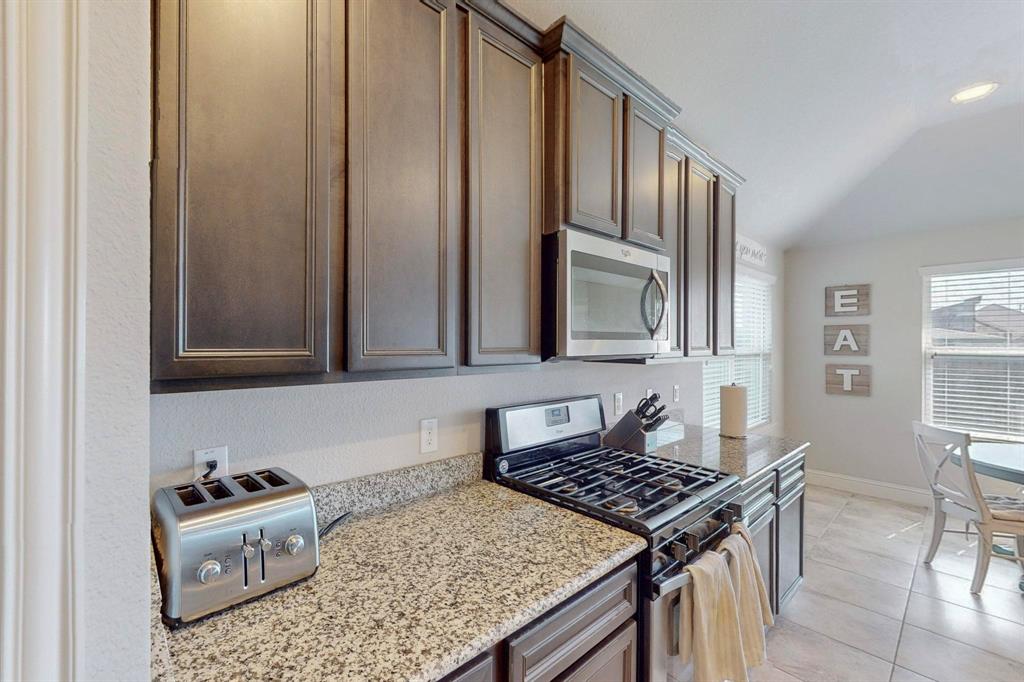 521 Hunt Farms Road Fate, TX 75189 - Photo 13 of 37 Gallery Image 13