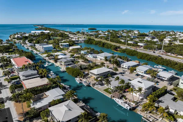 an aerial view of multiple house