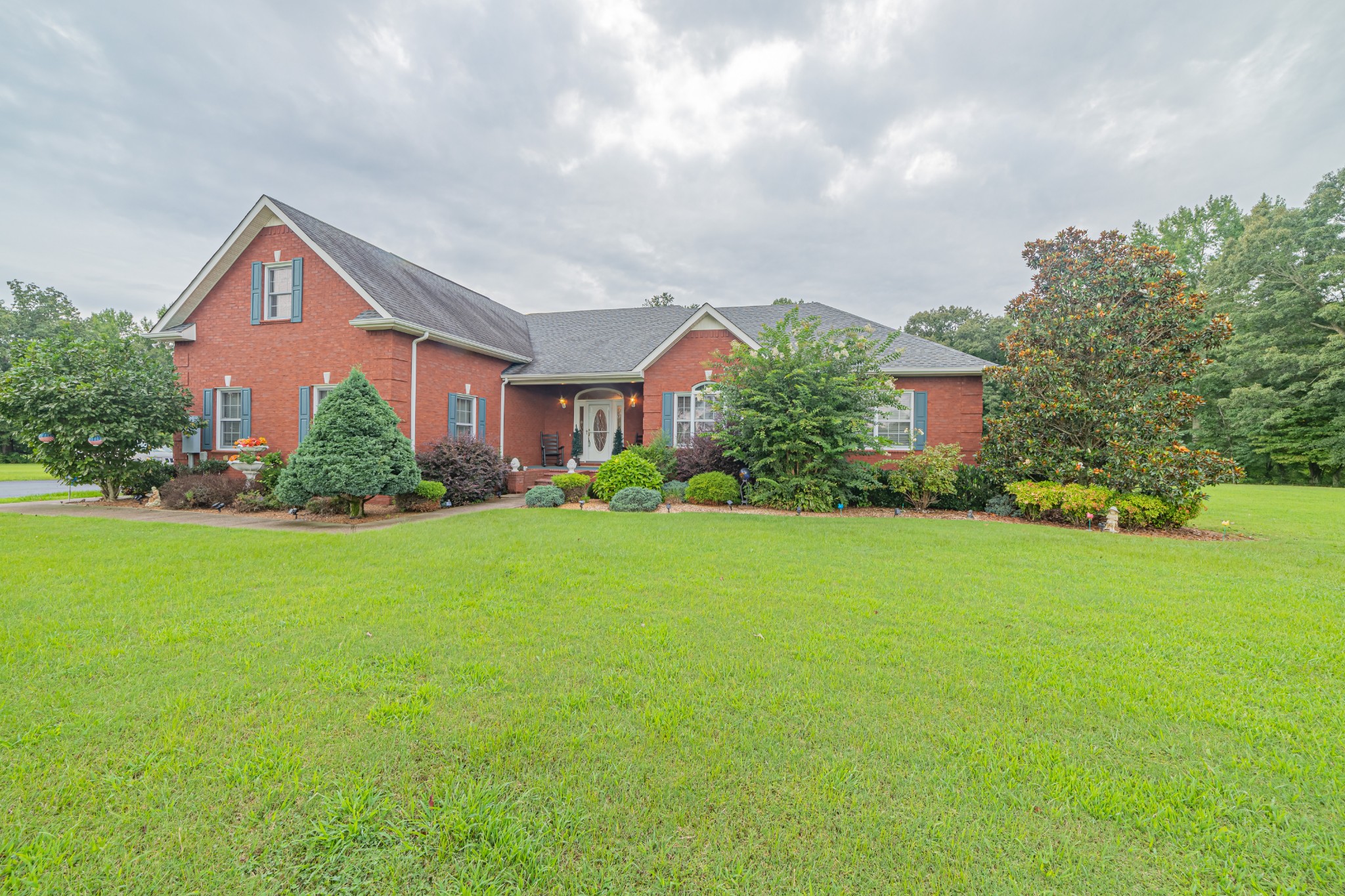2828 Bains Road Hillsboro, TN 37342 - Photo 2 of 50 a front view of house with yard and green space