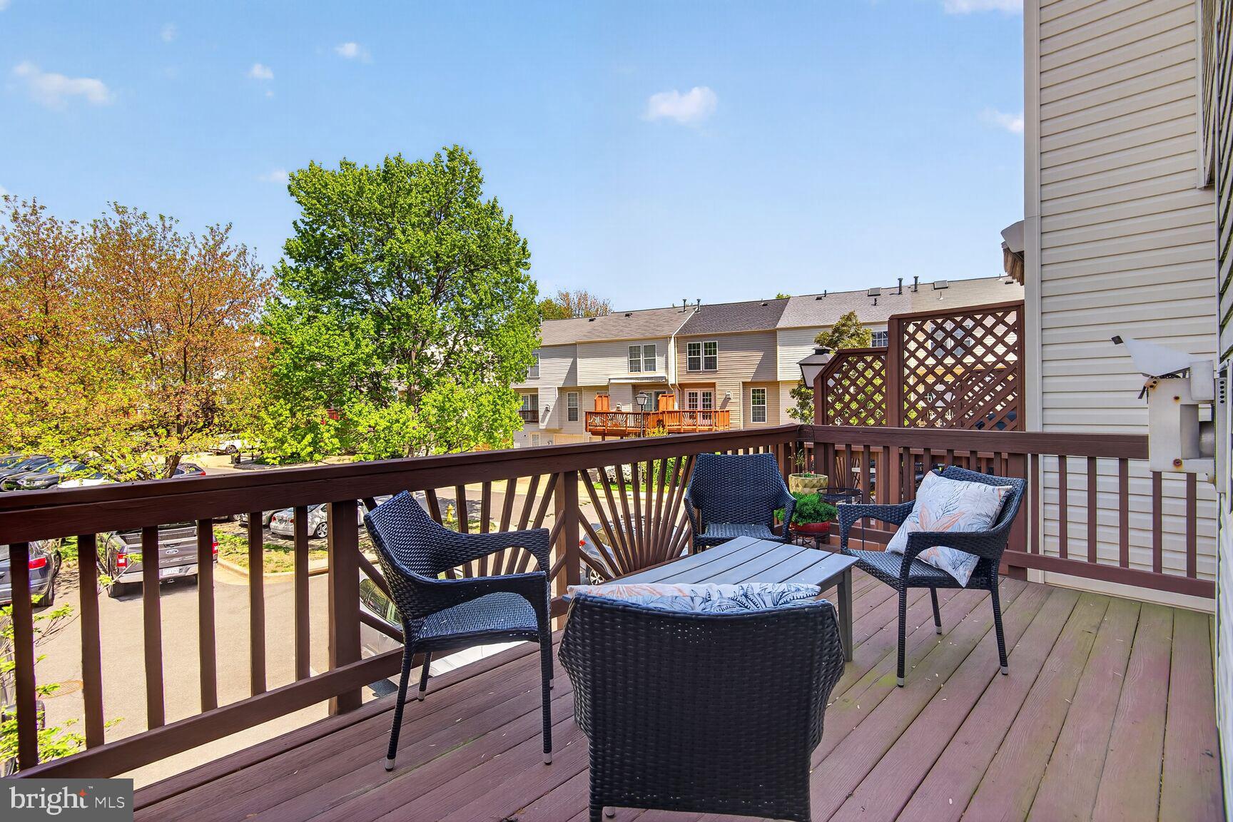 917 Rolfe Place Alexandria, VA 22314 - Photo 27 of 34 a view of a balcony with furniture