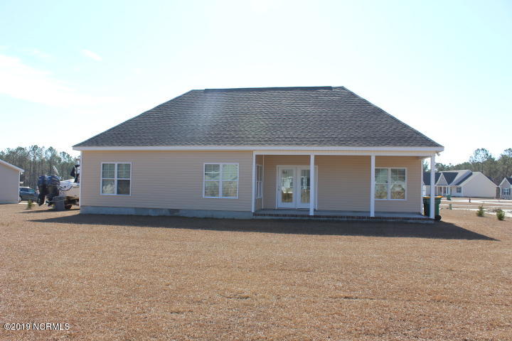 503 Diamond Ridge Court Hubert, NC 28539 - Photo 33 of 36 Back of home