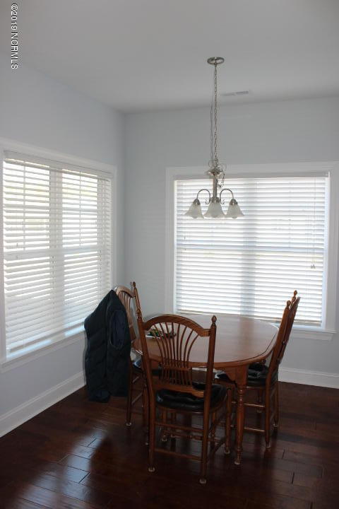 503 Diamond Ridge Court Hubert, NC 28539 - Photo 9 of 36 Breakfast nook