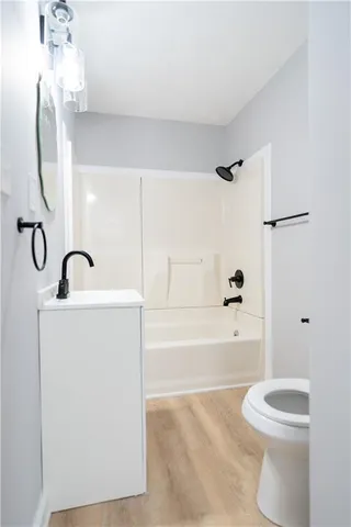 $320,000 | 400 North Morse Avenue, Liberty, MO 64068