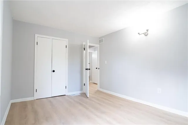 $320,000 | 400 North Morse Avenue, Liberty, MO 64068